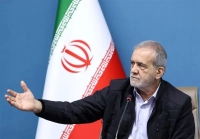 پزشکیان: چه اتفاقی افتاده که میان ما و مردم فاصله افتاده است؟