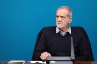 واکنش پزشکیان به اظهارات ترامپ: با سند درباره ایران صحبت کن