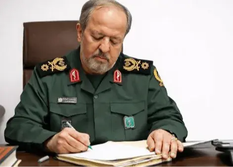 سرپرست وزارت دفاع پیام صادر کرد