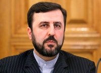 پاسخ غریب آبادی به خبر رسانه ها درباره نشست قطر