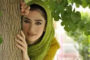 حضور مشترک عسل بدیعی و خسرو شکیبایی در افتتاحیه یک جشنواره سینمایی+فیلم