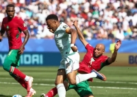 امباپه باید کارت زرد می‌گرفت/ آرشیو وار: پنالتی فرانسه بخاطر بزدلی وی‌ای‌آر بود