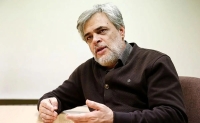 مهاجری: آقای عراقچی! مسئله تنگه هرمز را دنبال کنید هرچند کاسبان جنگ راضی نباشند