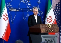 اولویت ایران دفاع در برابر جنایات آمریکا است/ما هرگز از میز مذاکره گریزان نبوده‌ایم
