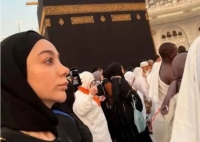 استوری جنجالی شیما کاتوزیان بعد از جایزه نشریه تایم!